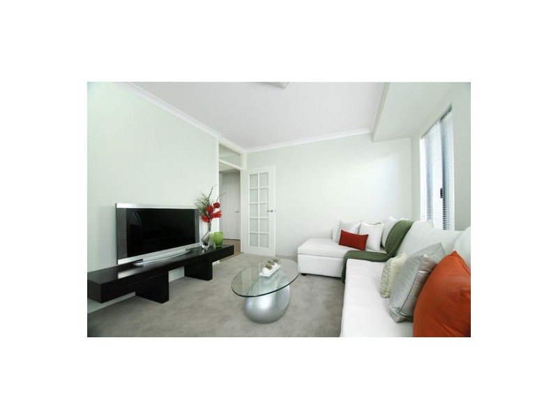 11 Elderfield Road, Manning WA 6152