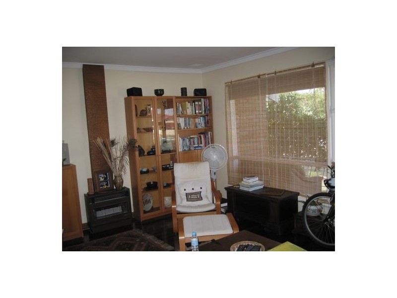 2/94 Todd Avenue, Como WA 6152