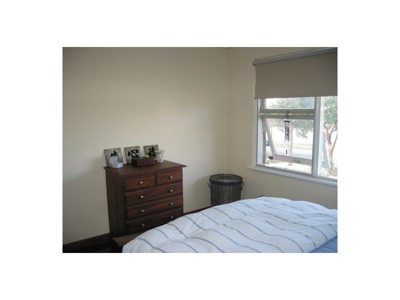 2/94 Todd Avenue, Como WA 6152