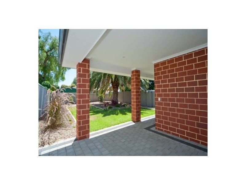 43A Fitzroy Road, Rivervale WA 6103
