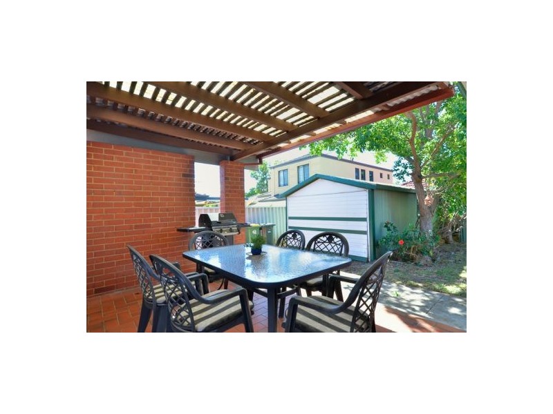 104 Thelma Street, Como WA 6152