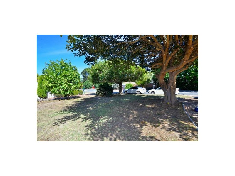 104 Thelma Street, Como WA 6152