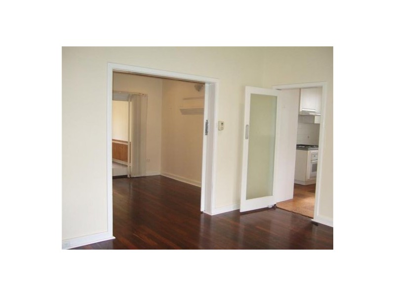 207 The Esplanade, Mount Pleasant WA 6153