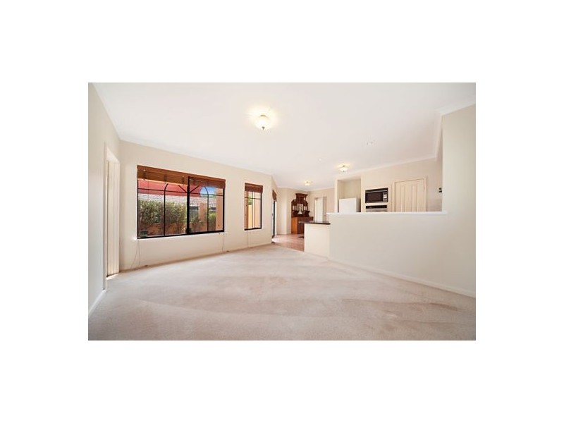 2/31 Hazel Street, Como WA 6152