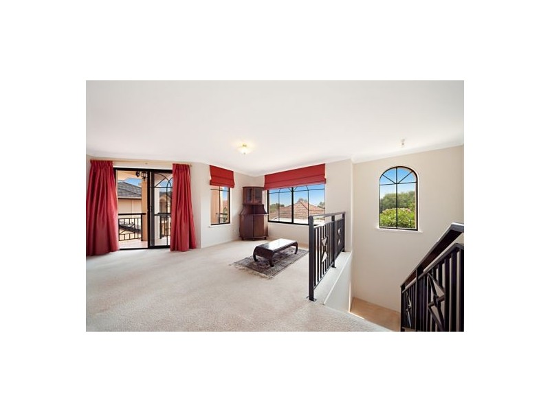 2/31 Hazel Street, Como WA 6152