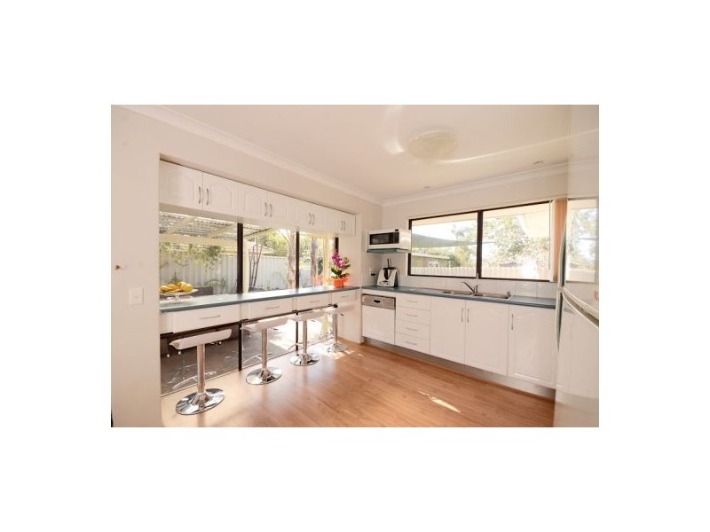 90A Todd Avenue, Como WA 6152