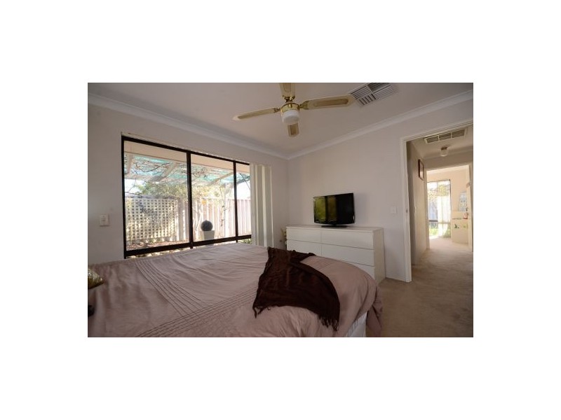 90A Todd Avenue, Como WA 6152