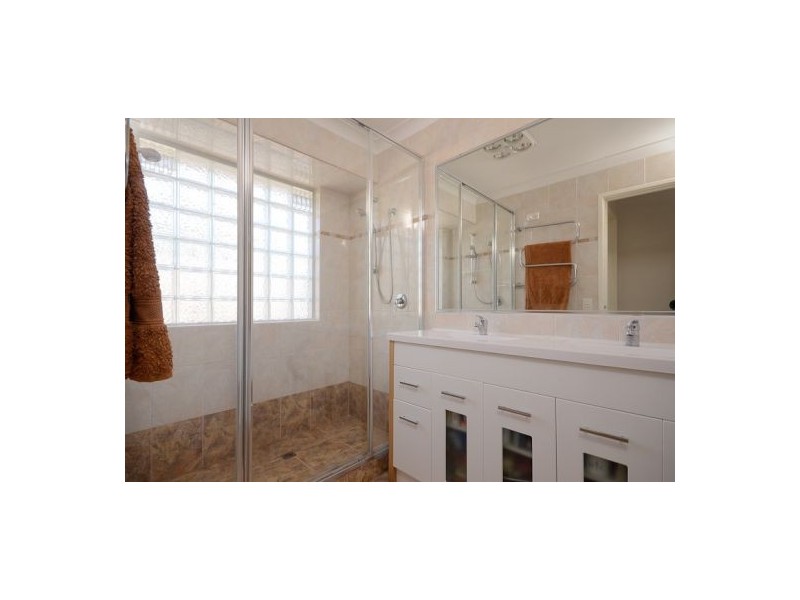 90A Todd Avenue, Como WA 6152