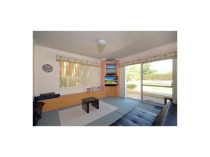 29 Davilak Street, Como WA 6152