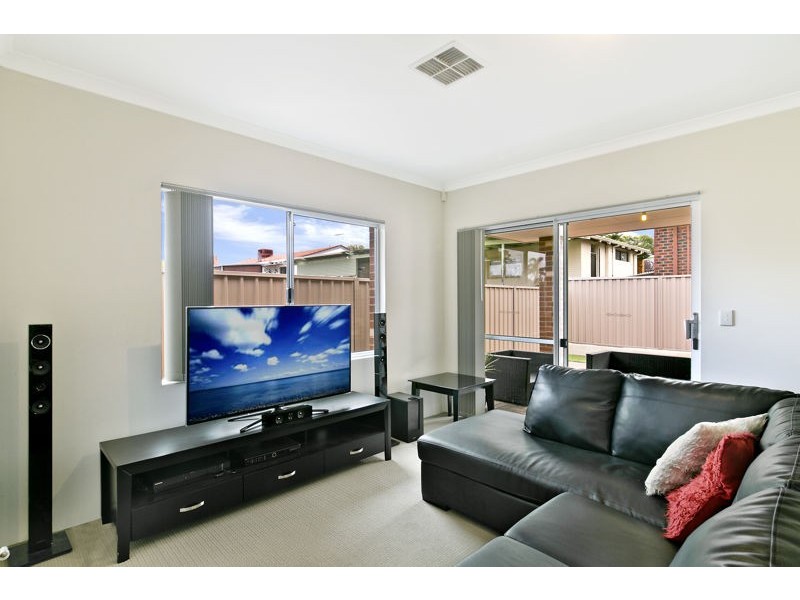 35C Clovelly Crescent, Lynwood WA 6147