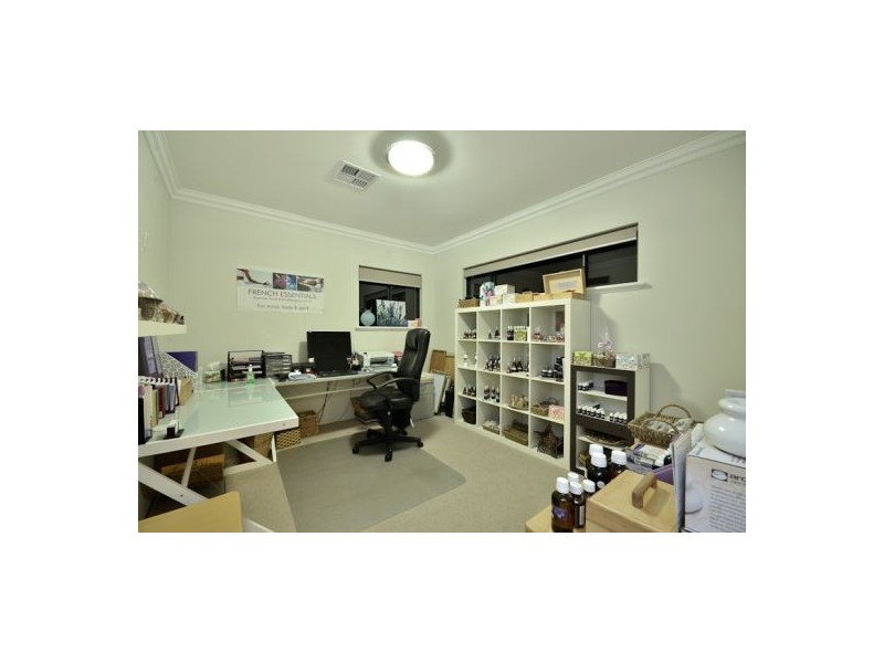 78A Cloister Avenue, Manning WA 6152