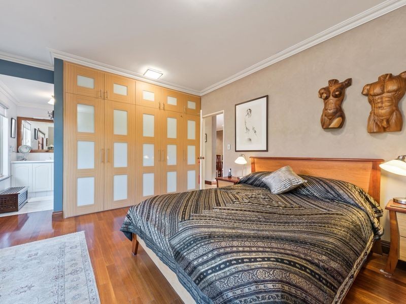 28a Godwin Avenue, Manning WA 6152
