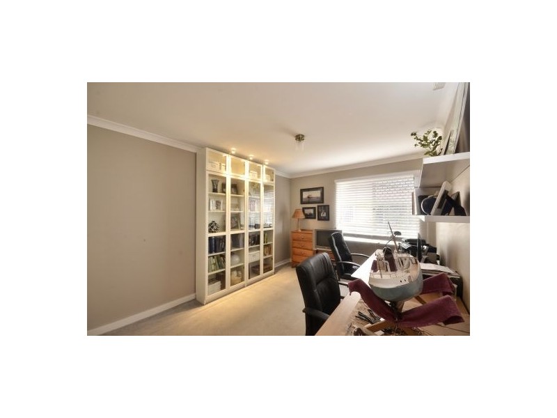 42a Cale Street, Como WA 6152