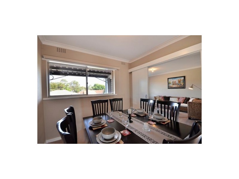 17/2 Gregory Way, Coolbellup WA 6163