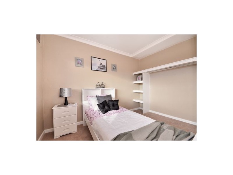 17/2 Gregory Way, Coolbellup WA 6163