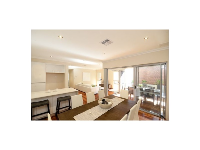 55 Cale Street, Como WA 6152