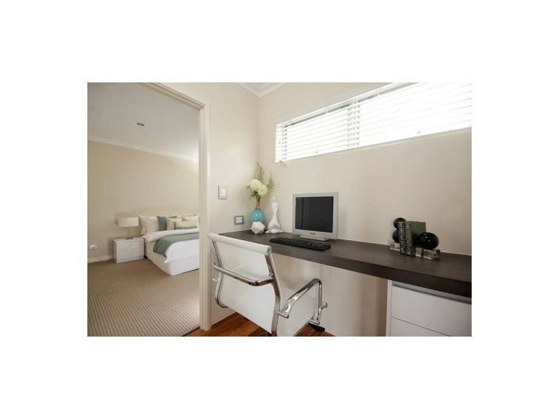 55 Cale Street, Como WA 6152