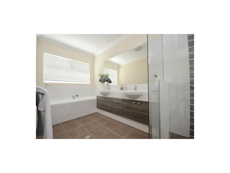 55 Cale Street, Como WA 6152