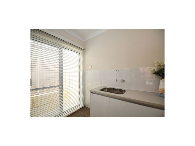 55 Cale Street, Como WA 6152