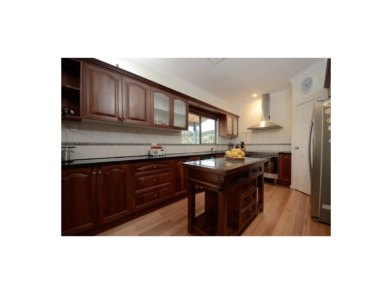 39 Panorama Drive, Kelmscott WA 6111