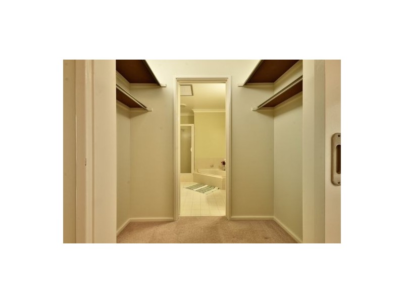 1B Hazel Street, Como WA 6152