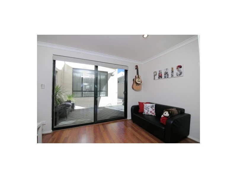 22a Bickley Crescent, Manning WA 6152