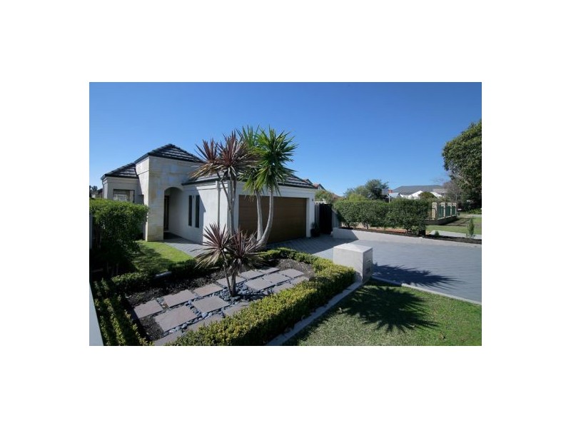 22a Bickley Crescent, Manning WA 6152