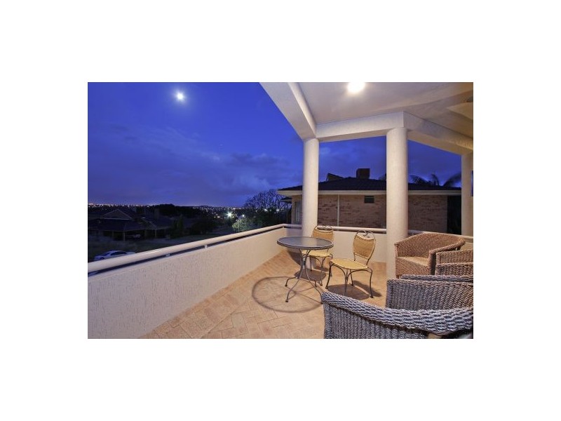 40 Le Souef Drive, Kardinya WA 6163