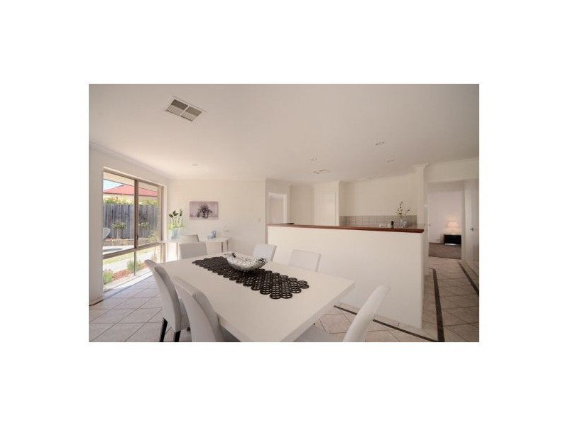 40 Downey Drive, Manning WA 6152