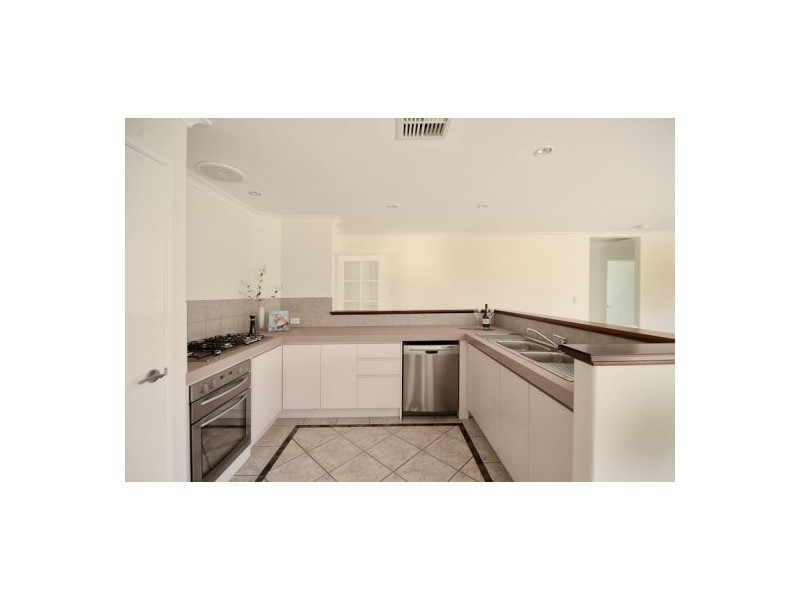 40 Downey Drive, Manning WA 6152