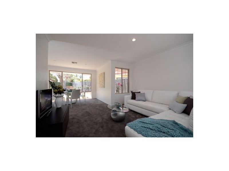 40 Downey Drive, Manning WA 6152