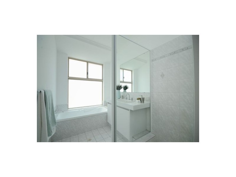 40 Downey Drive, Manning WA 6152