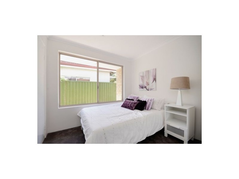 40 Downey Drive, Manning WA 6152