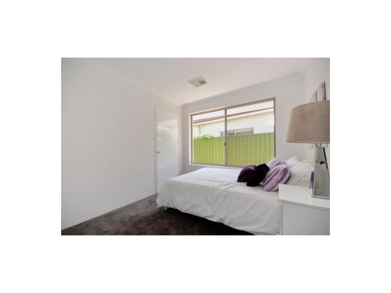 40 Downey Drive, Manning WA 6152