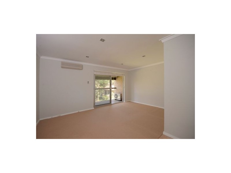 12/9 Clydesdale Street, Como WA 6152