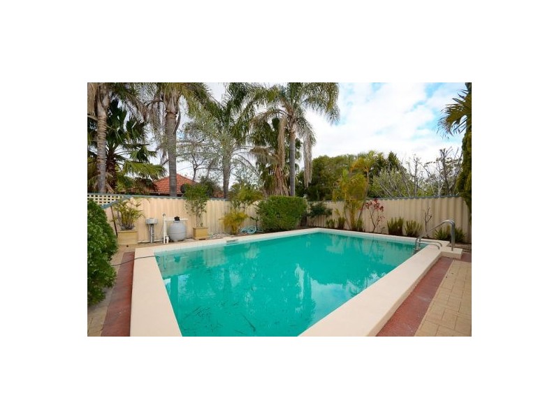 7a Bedford Road, Ardross WA 6153