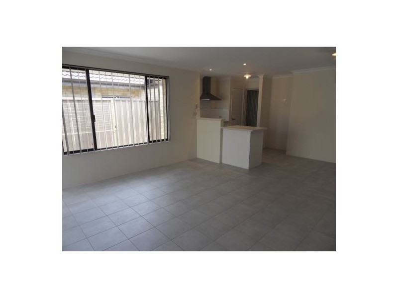 2/16 Isobel Street, Bentley WA 6102