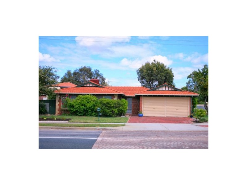 37 Challenger Avenue, Manning WA 6152