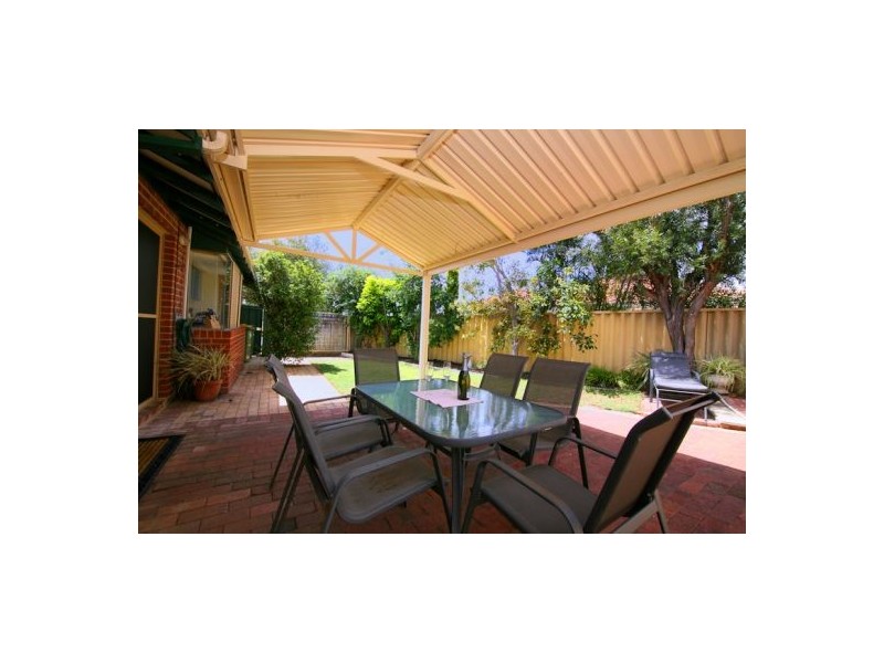 37 Challenger Avenue, Manning WA 6152