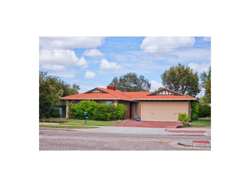 37 Challenger Avenue, Manning WA 6152