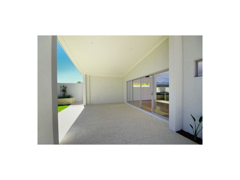 66a Birdwood Avenue, Como WA 6152