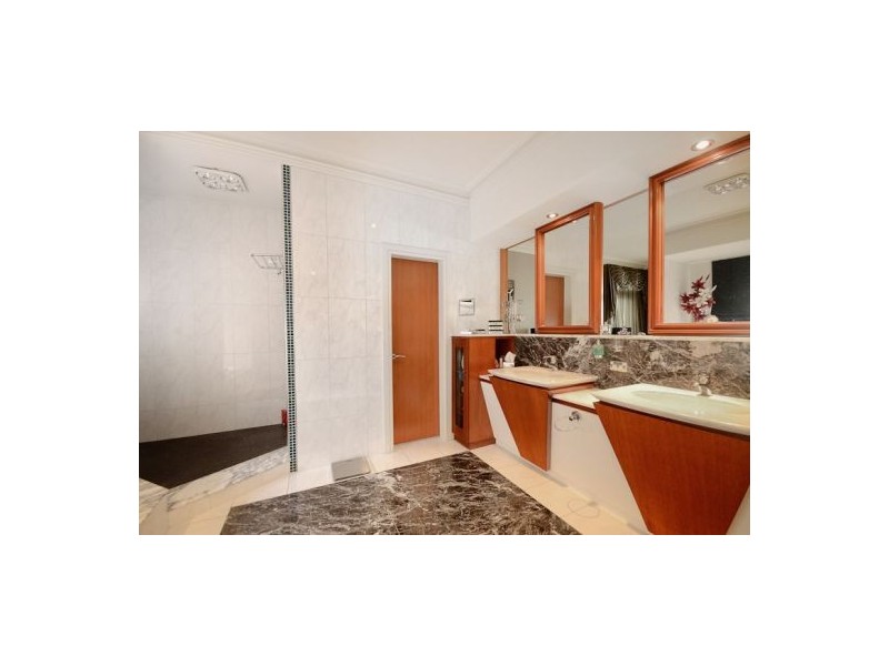 14c Fraser Rd, Applecross WA 6153