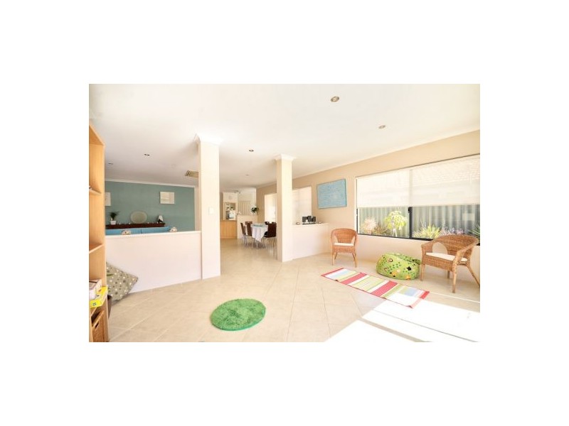 116 Bayside Boulevard, Port Kennedy WA 6172