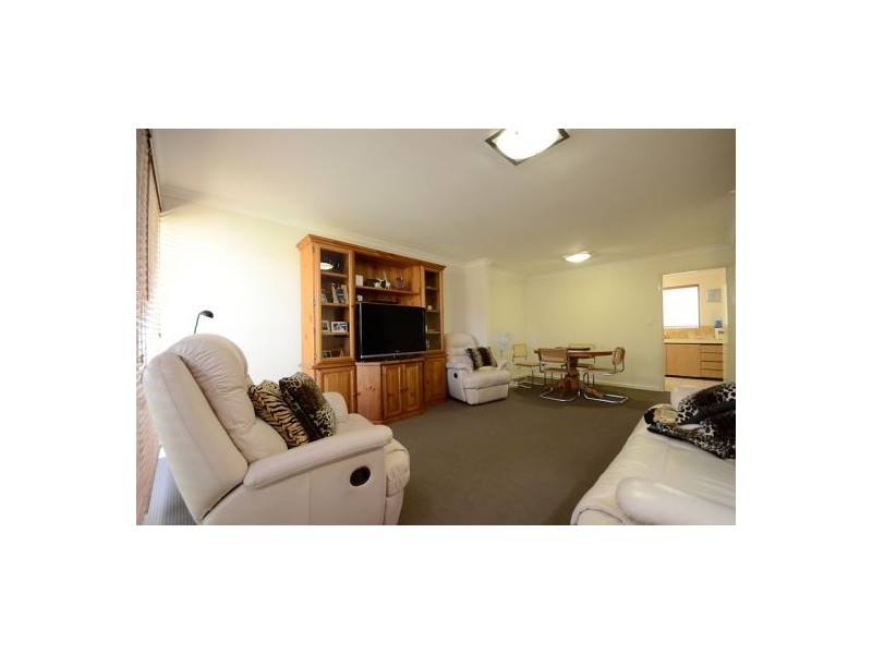 1/29 Eric Street, Como WA 6152