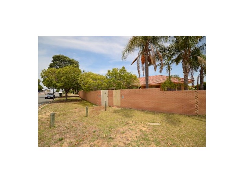 2/26 Cale Street, Como WA 6152