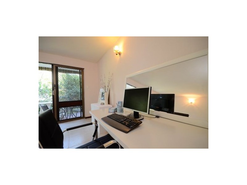 1/122 Labouchere Road, South Perth WA 6151