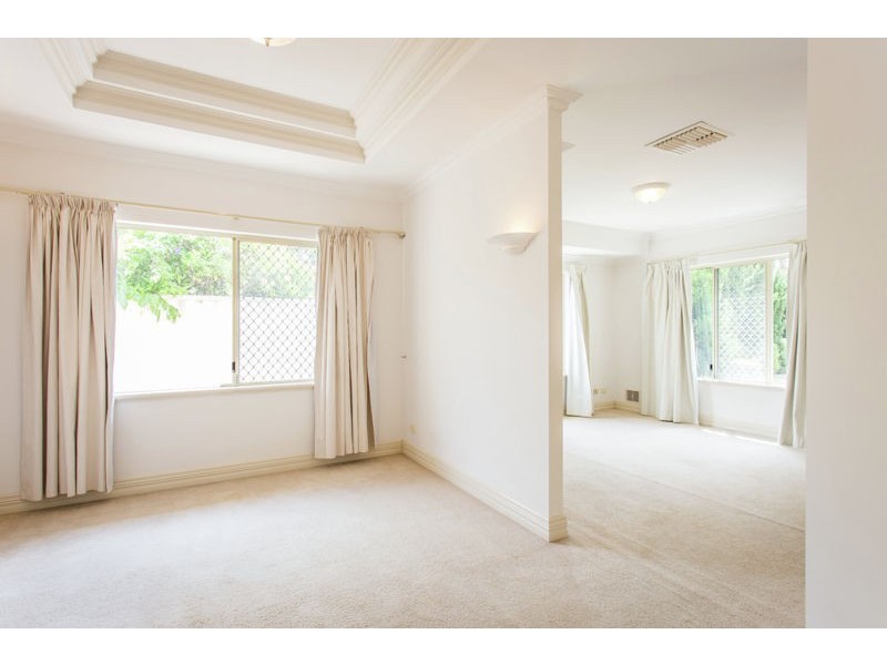 51 Bickley Crescent, Manning WA 6152