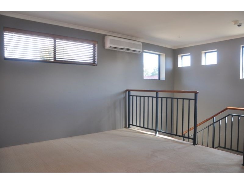3/132 Ardross Street, Mount Pleasant WA 6153