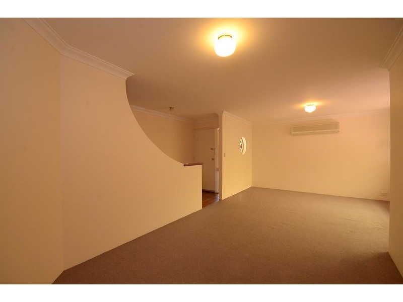 32B Conochie Crescent, Manning WA 6152