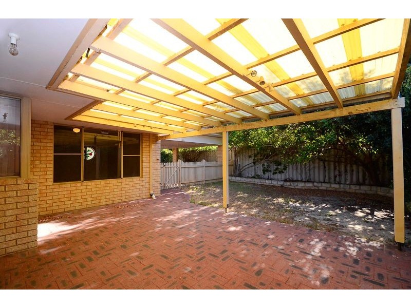 32B Conochie Crescent, Manning WA 6152